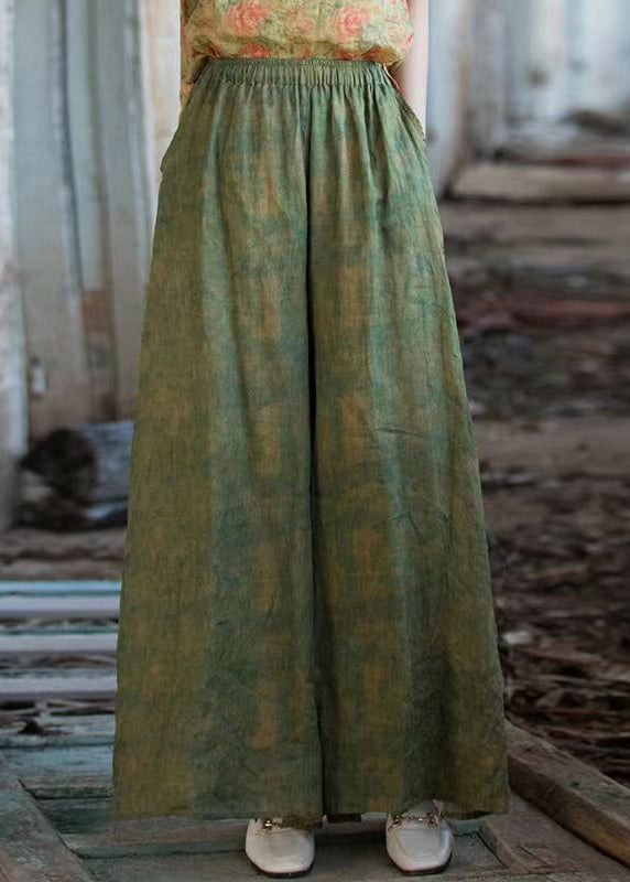 Well Tailored Pants with a Graceful Silhouette