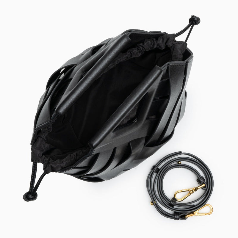 Well Tailored Bag with a Graceful Silhouette