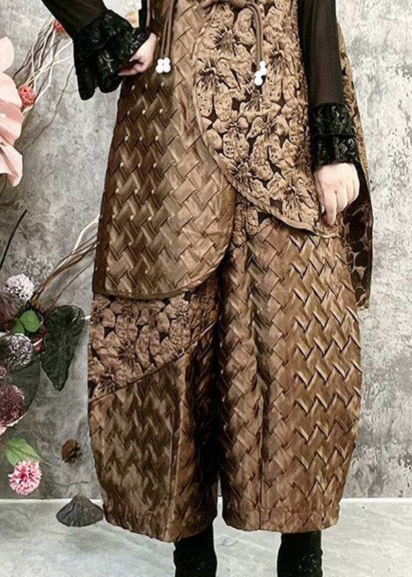 Classic Vintage Pants with a Flattering Fit
