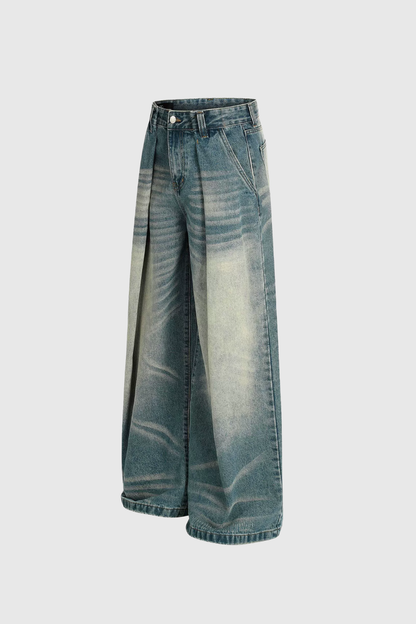 Sophisticated Garment with a Clean Classic Look