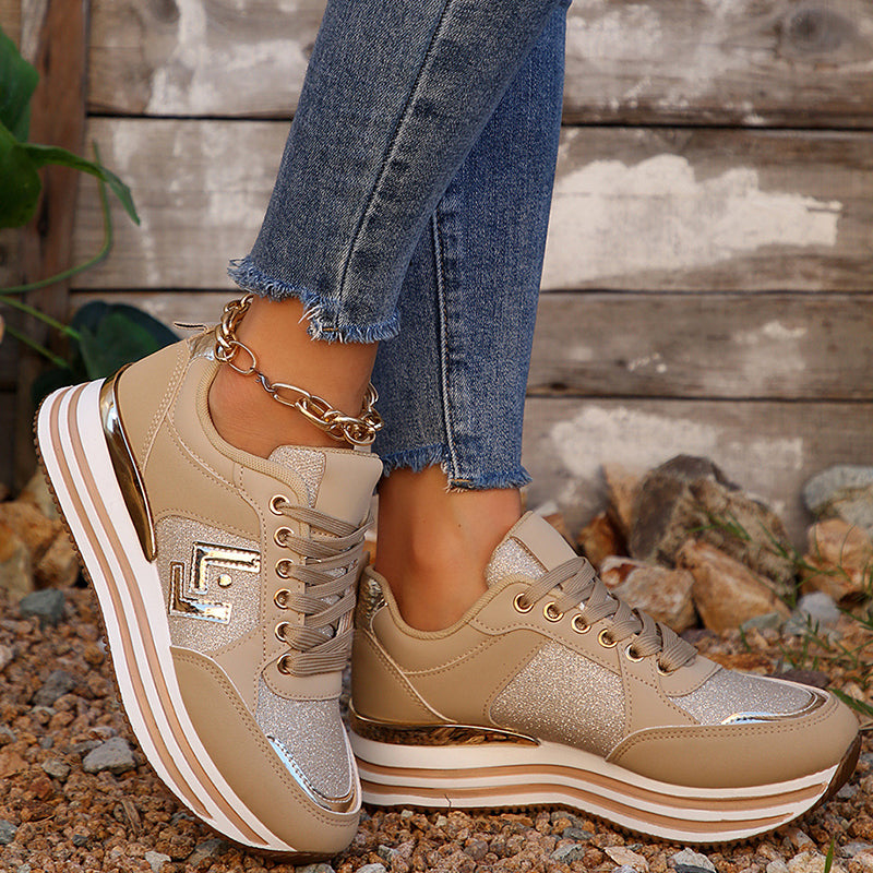 Effortlessly Elegant Shoes with a Timeless Design
