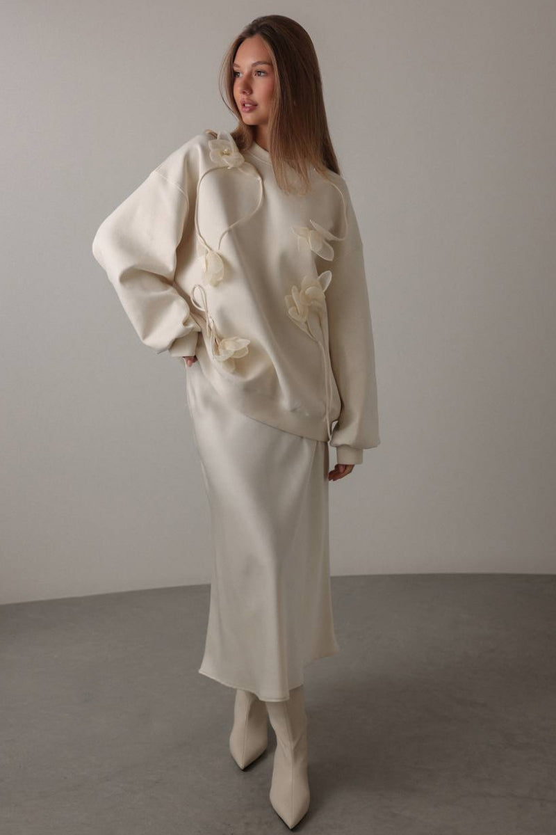 Elegantly Styled Shirt for Everyday Wear
