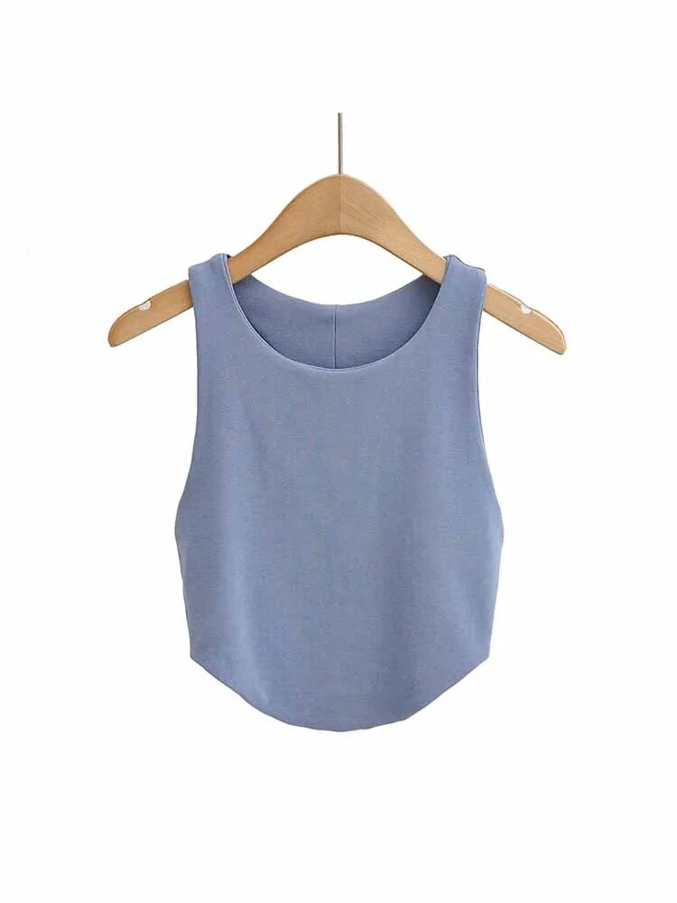 Beautifully Finished Top in a Timeless Design