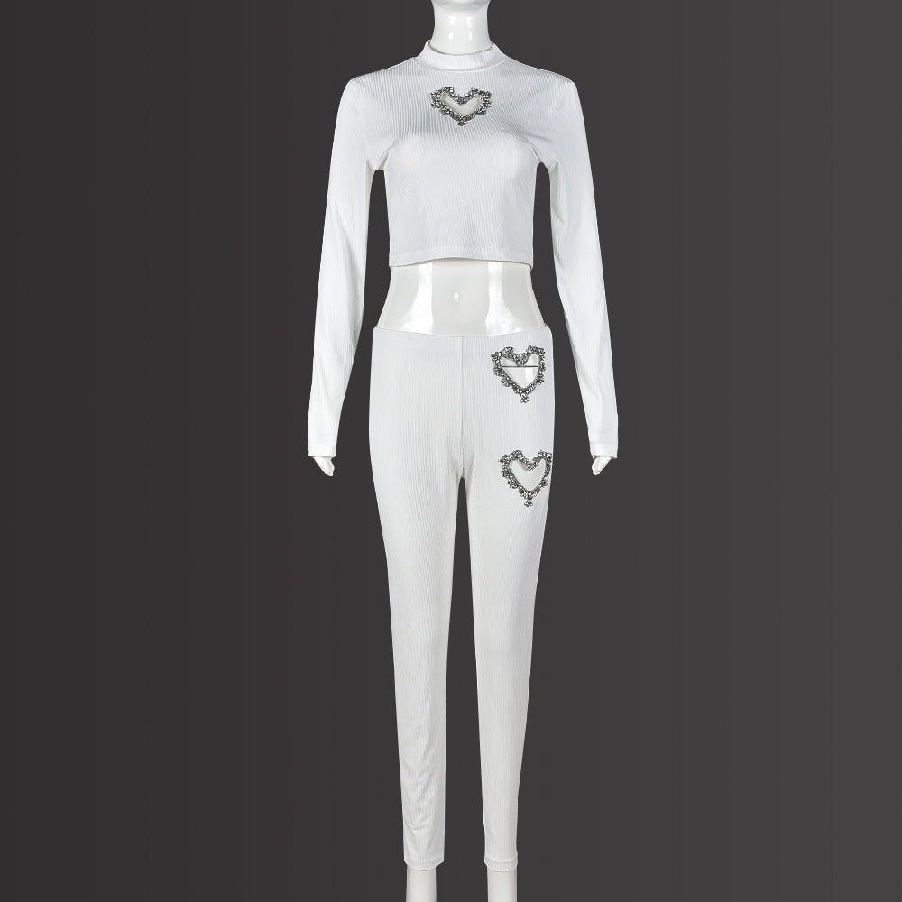 Well Tailored Pants with a Graceful Silhouette