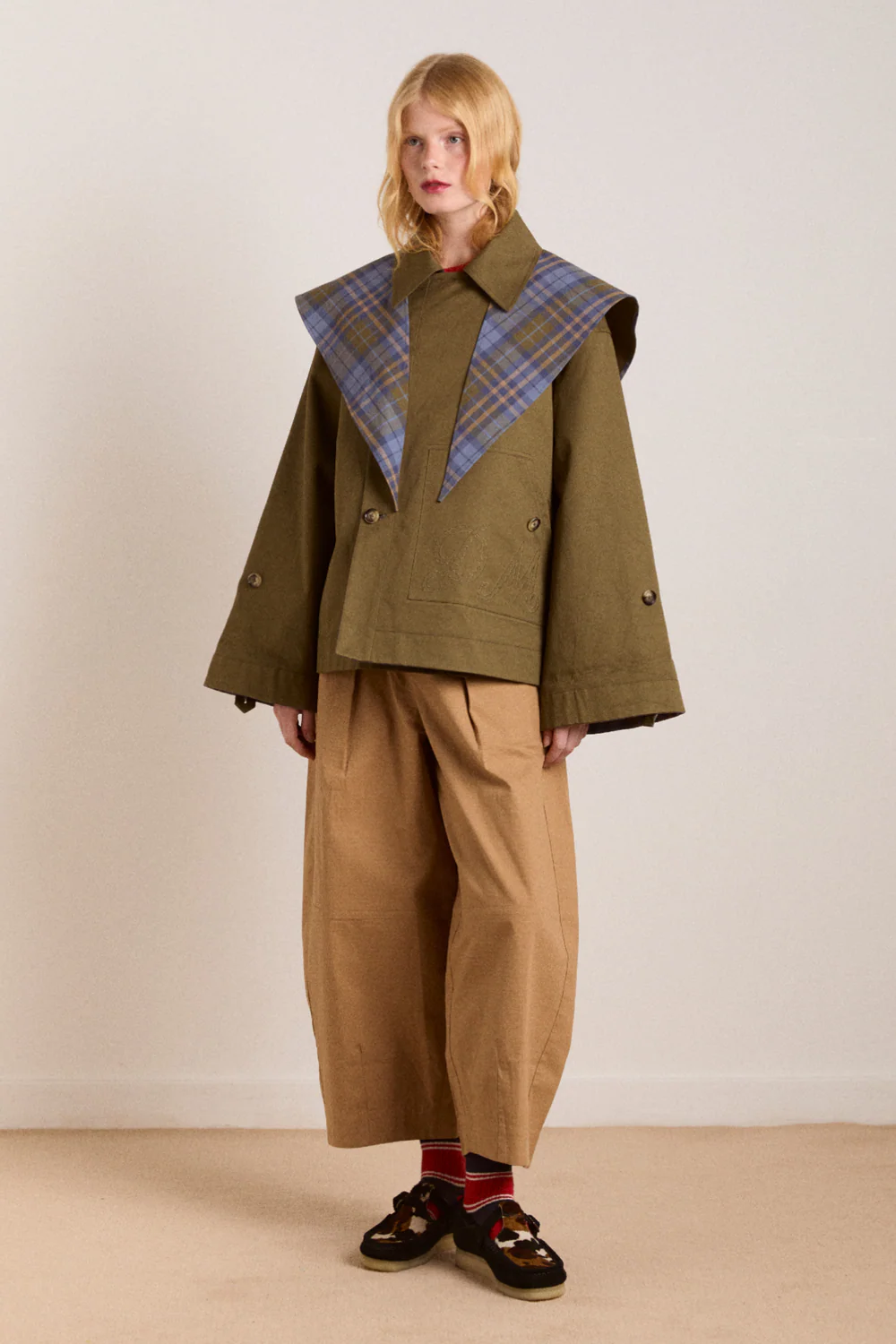 Elegantly Styled Jacket for Everyday Wear