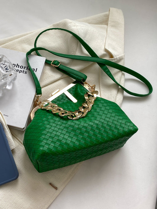Classic Vintage Bag with a Flattering Fit
