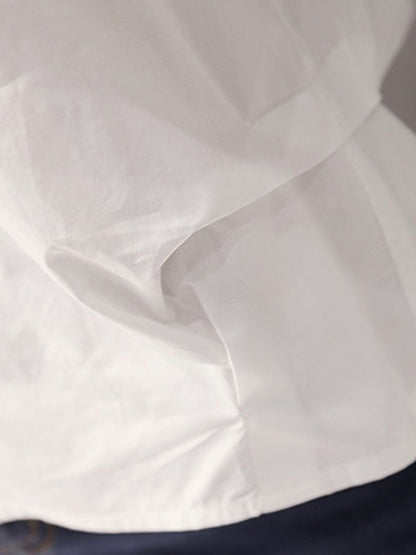 Beautifully Crafted Blouse in a Classic Style