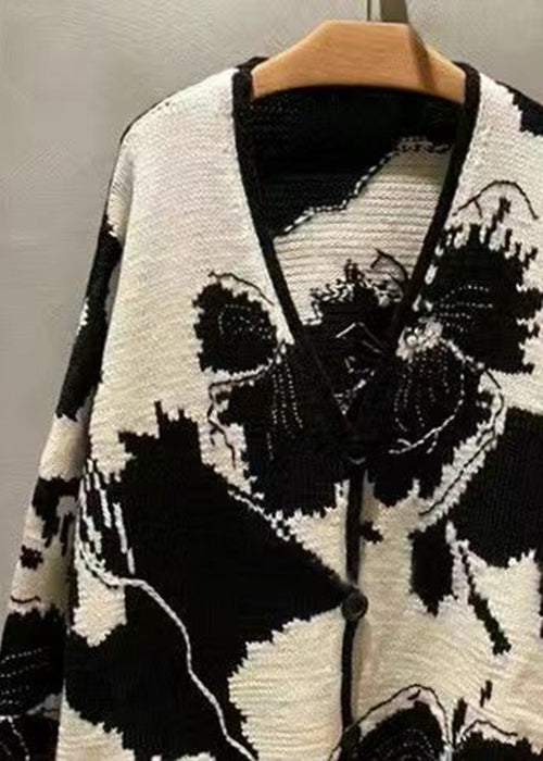 A Vintage Style Coat with Delicate Timeless Details