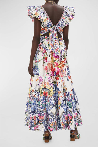 Effortlessly Elegant Dress with a Timeless Design
