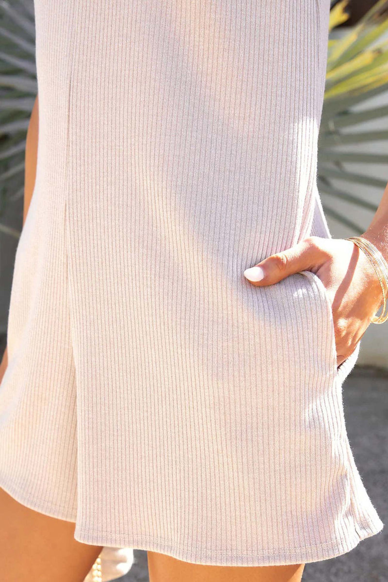 Sophisticated Garment with a Clean Classic Look