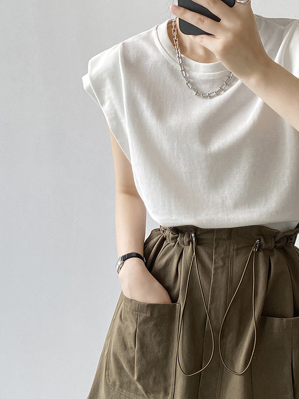 Gracefully Styled T-Shirt for Any Occasion