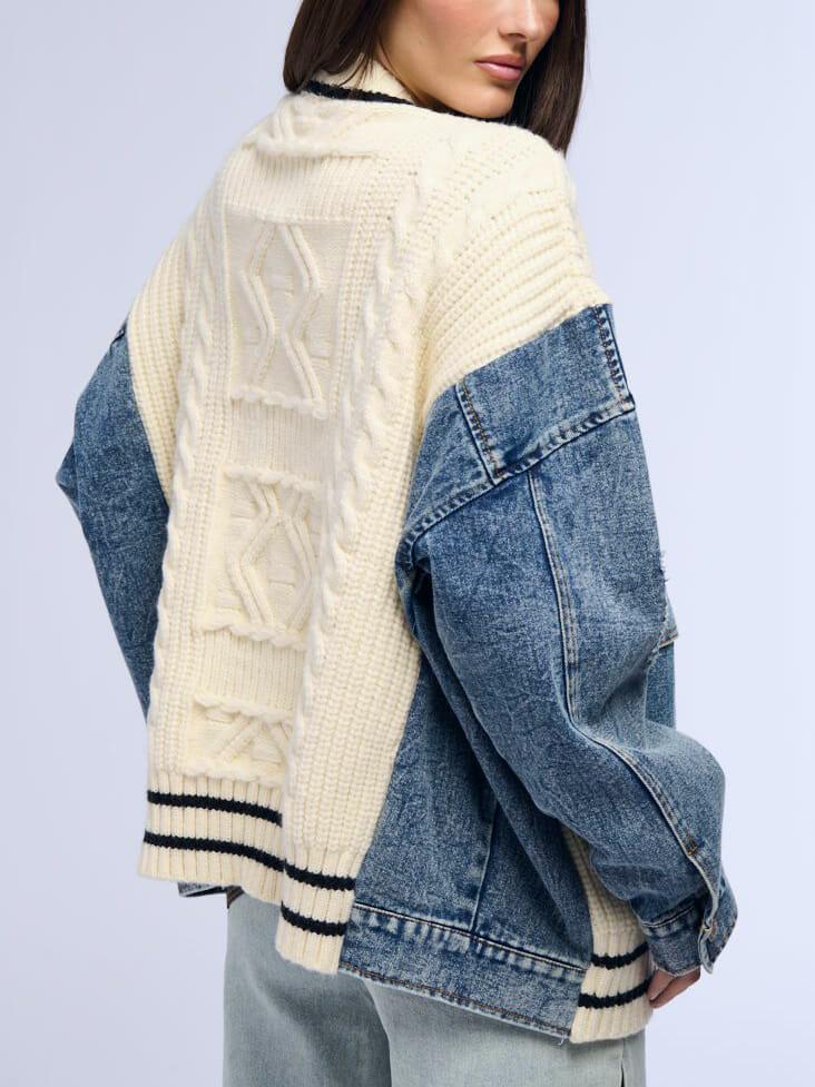 Well Tailored Cardigan with a Graceful Silhouette