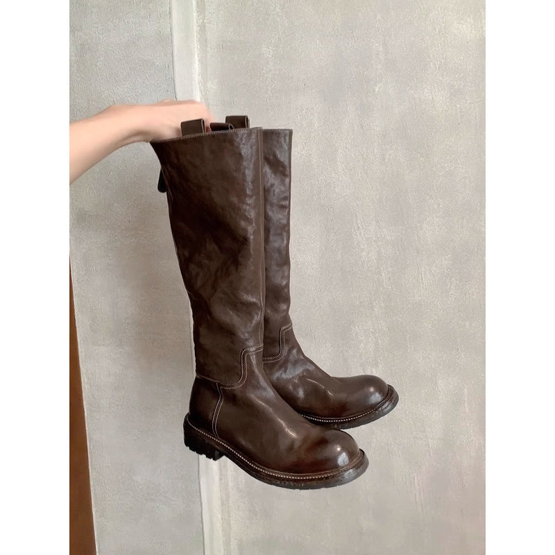 Beautifully Crafted Boots in a Classic Style