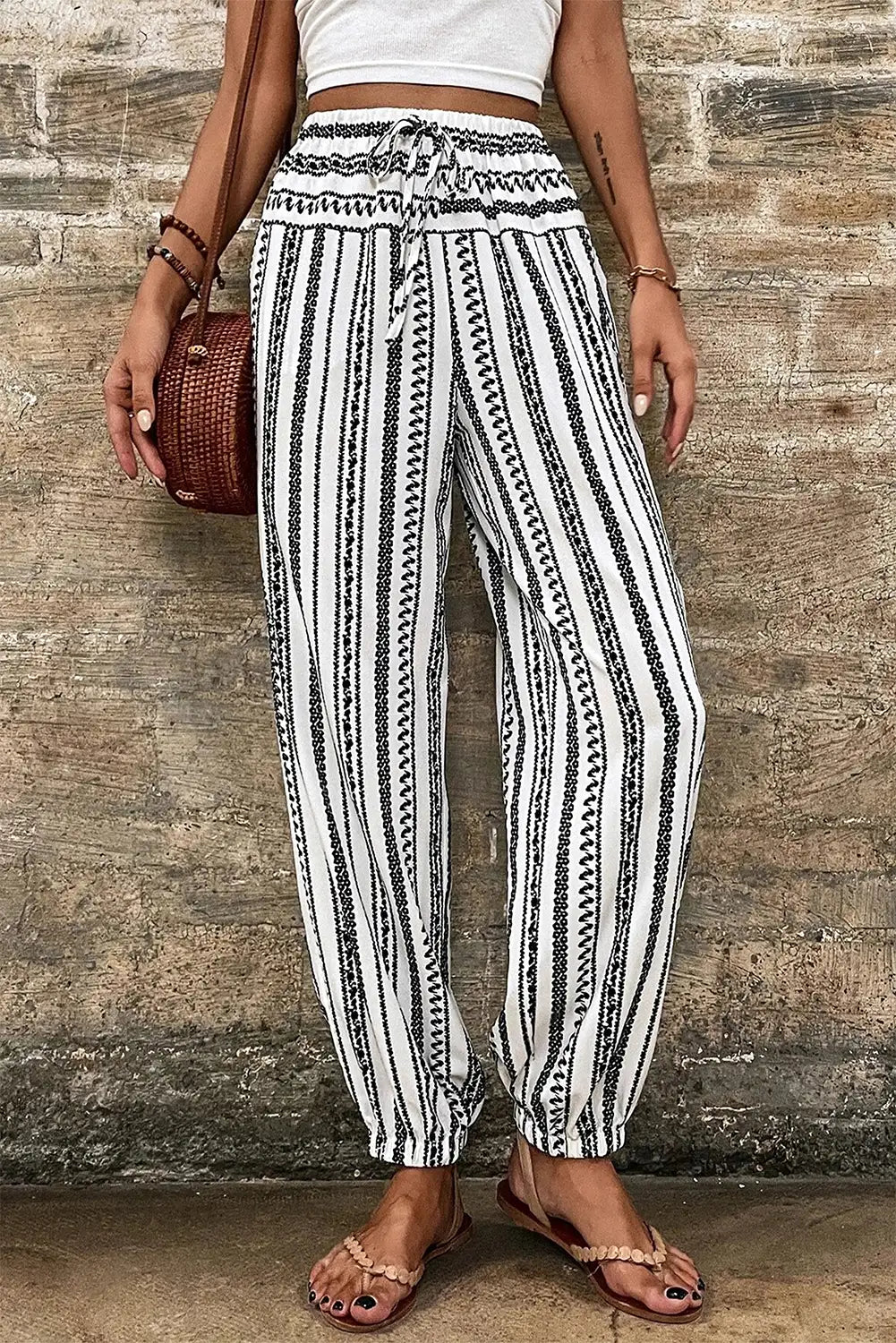 Beautifully Finished Pants in a Timeless Design