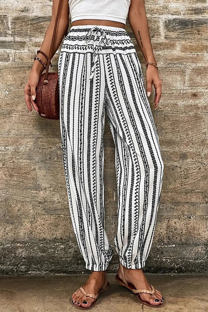 Beautifully Finished Pants in a Timeless Design