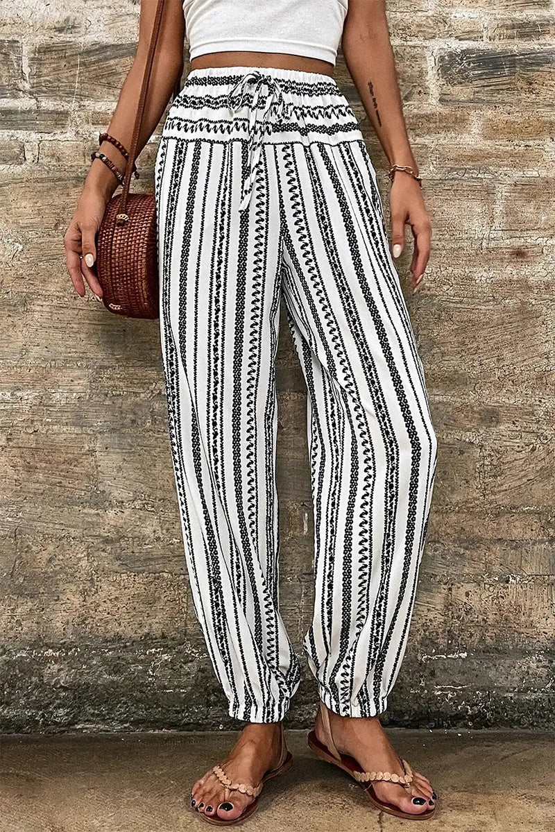 Beautifully Finished Pants in a Timeless Design