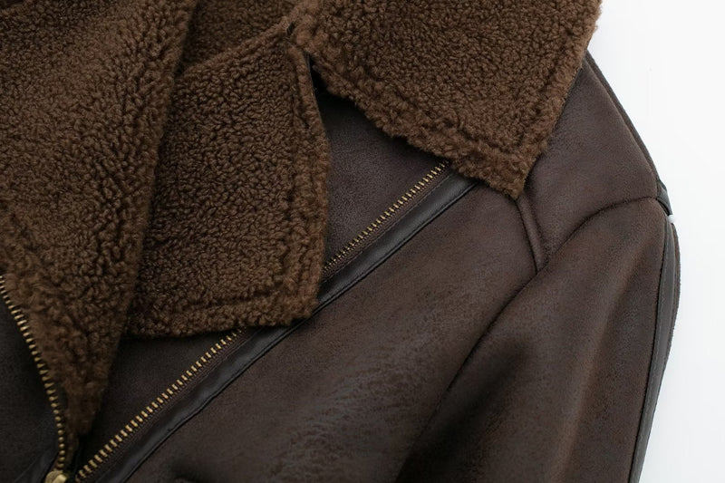 Polished Coat with an Effortless Classic Look