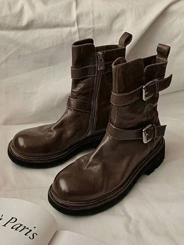 Well Tailored Boots with a Graceful Silhouette