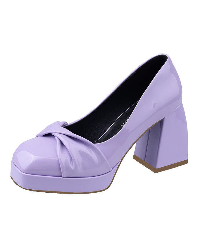 Classic Vintage Heels with a Flattering Fit