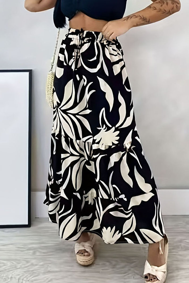 Effortlessly Elegant Garment with a Timeless Design