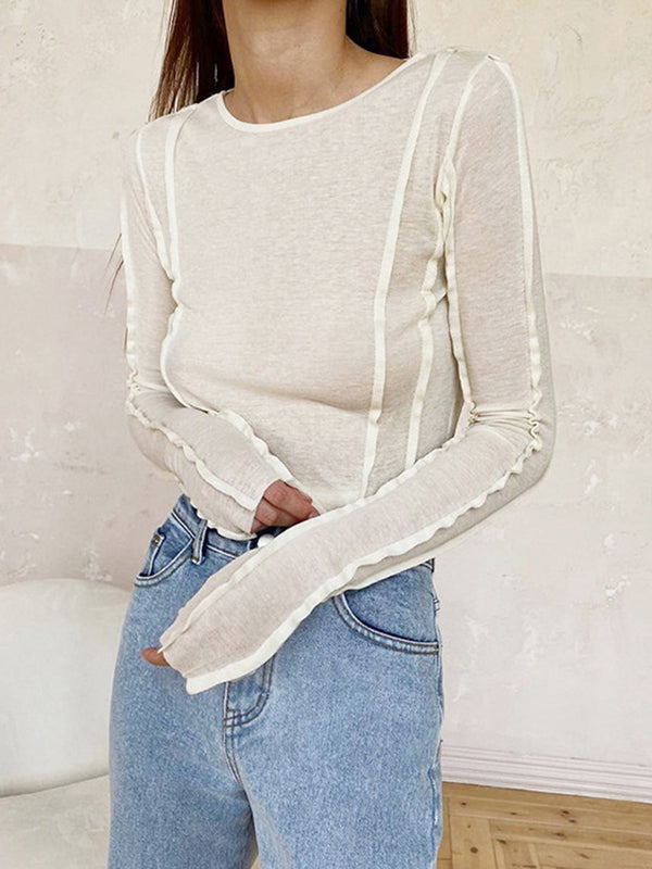 Effortlessly Elegant T-Shirt with a Timeless Design