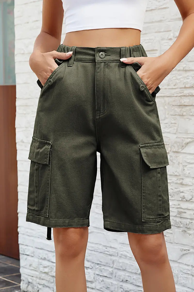 Effortlessly Elegant Garment with a Timeless Design