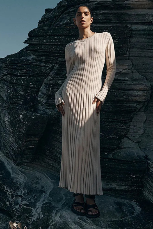 Sophisticated Garment with a Clean Classic Look
