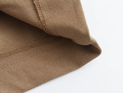 Effortlessly Elegant Garment with a Timeless Design