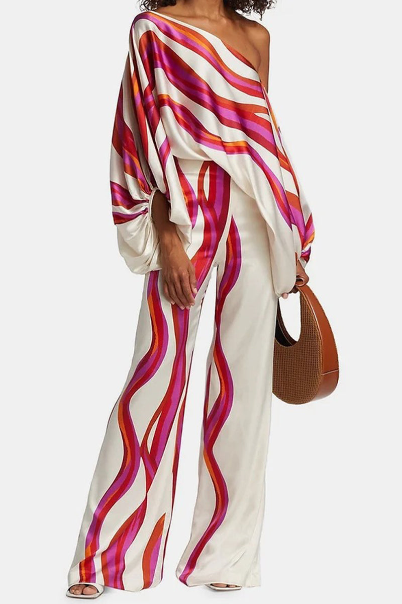 Gracefully Styled Garment for Any Occasion