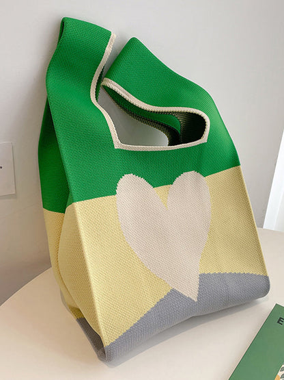 Polished Bag with an Effortless Classic Look