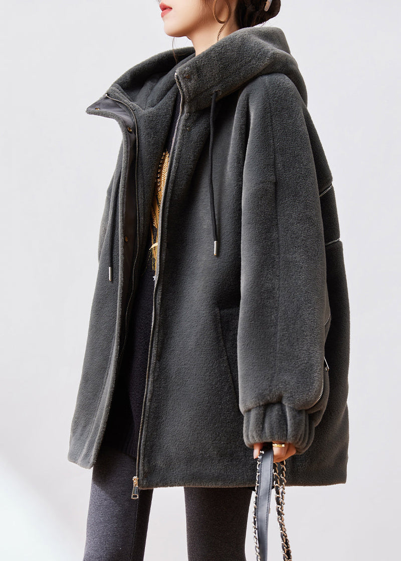 Classic Vintage & Enduringly Stylish Coat