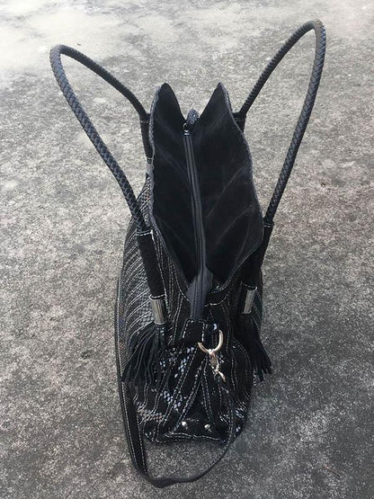 Beautifully Crafted Bag in a Classic Style