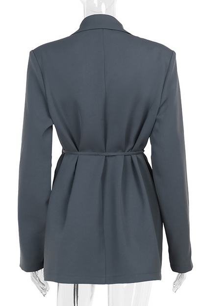 Classic Vintage Garment with a Flattering Fit