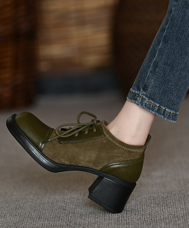 Sophisticated Garment with a Clean Classic Look
