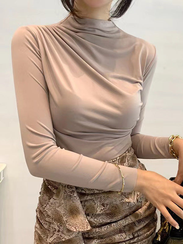 Effortlessly Elegant T-Shirt with a Timeless Design