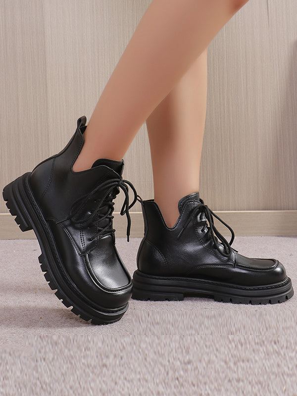 Sophisticated Boots with a Clean Classic Look