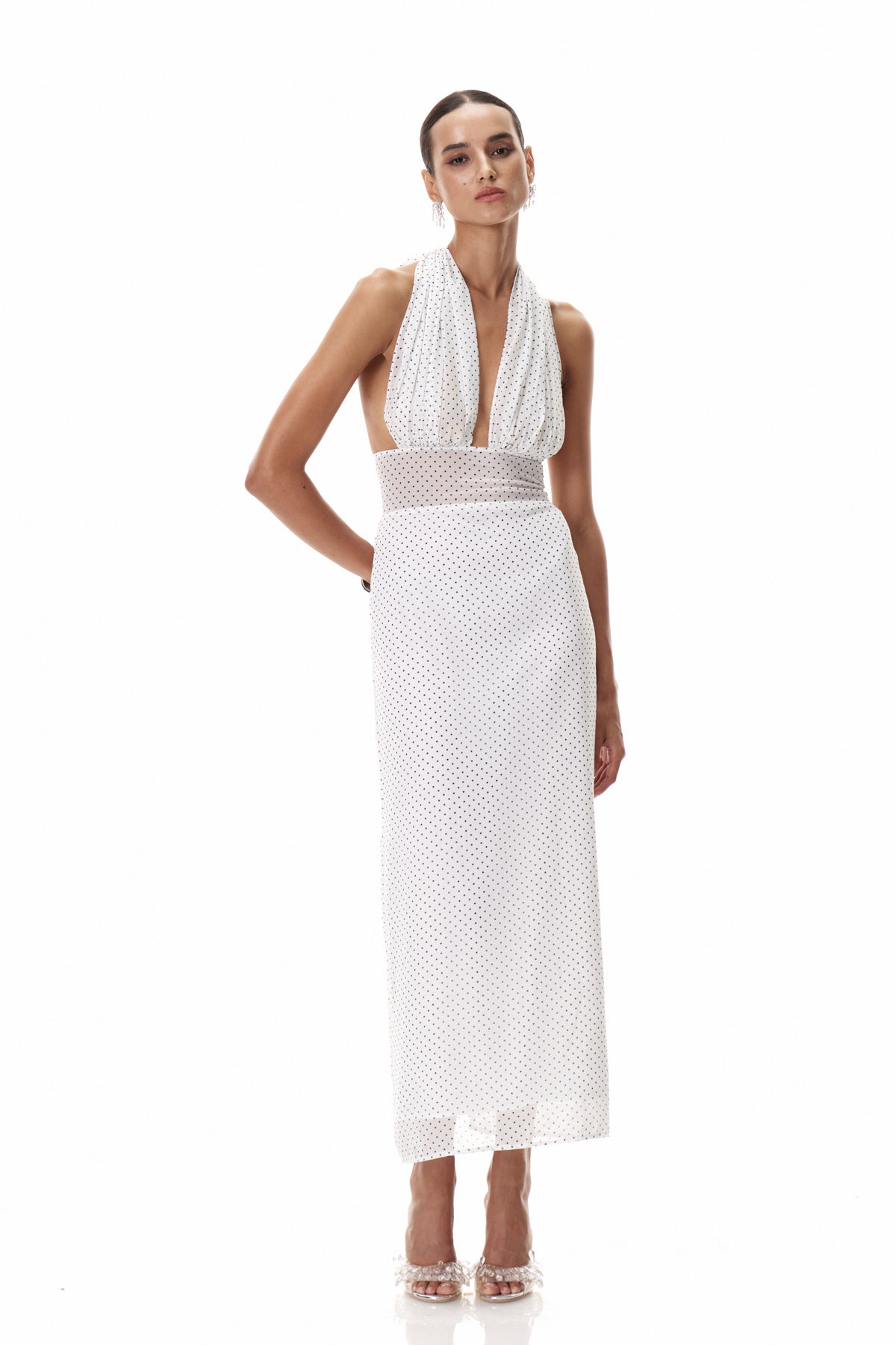 Beautifully Crafted Dress in a Classic Style