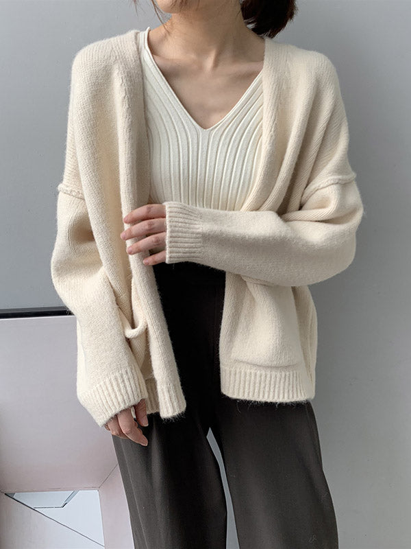 Classic Vintage Cardigan with a Flattering Fit