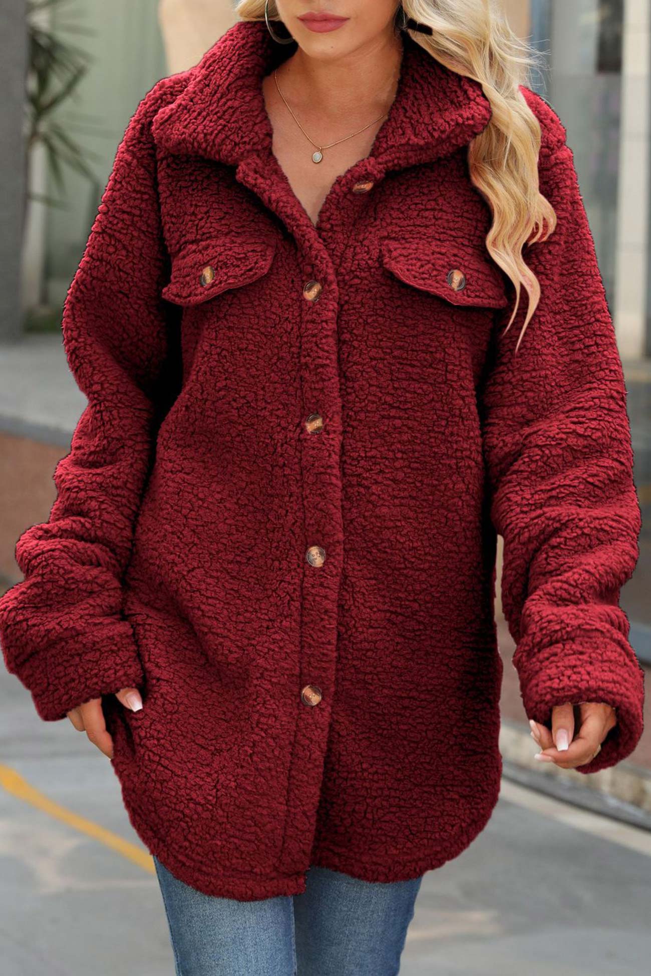 Elegantly Styled Coat for Everyday Wear