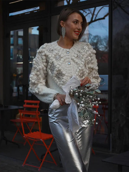 Elegantly Styled Cardigan for Everyday Wear