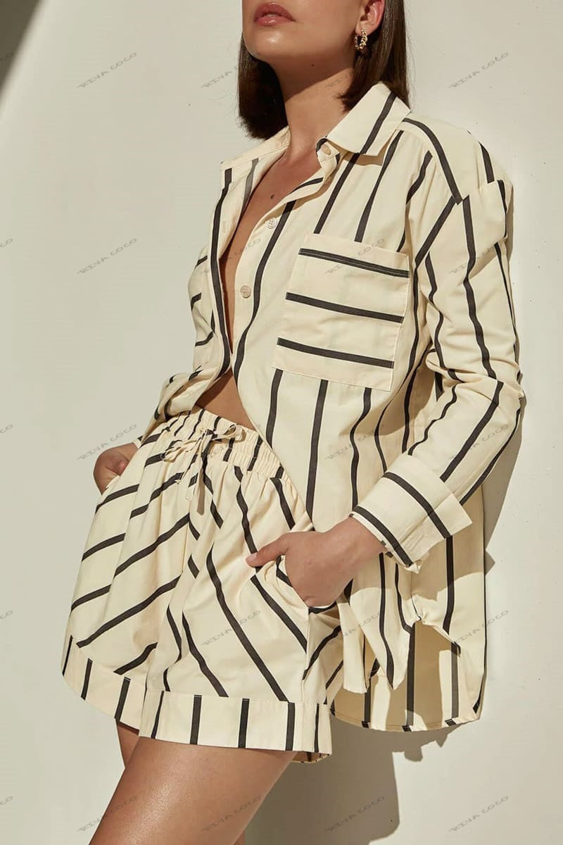 Effortlessly Elegant Shirt with a Timeless Design