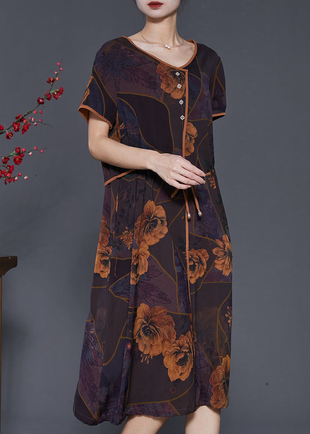Beautifully Crafted Dress in a Classic Style