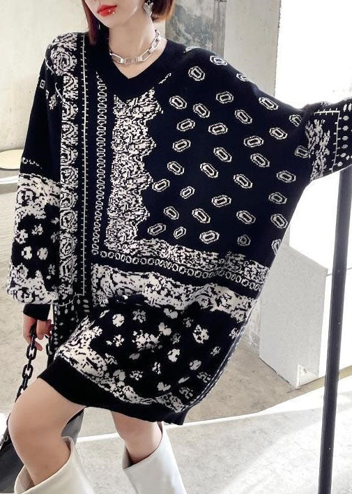 Gracefully Styled Sweater for Any Occasion