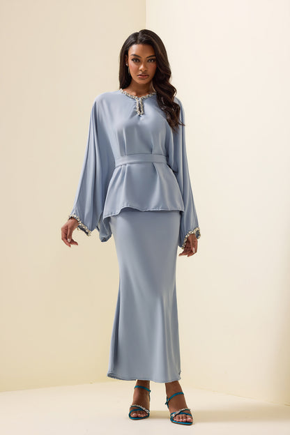 A Vintage Style Top with Delicate Timeless Details