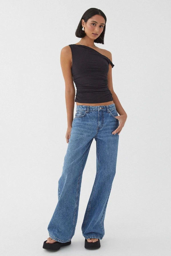 Beautifully Crafted Garment in a Classic Style