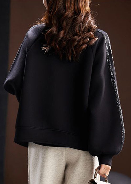 Gracefully Styled Cardigan for Any Occasion