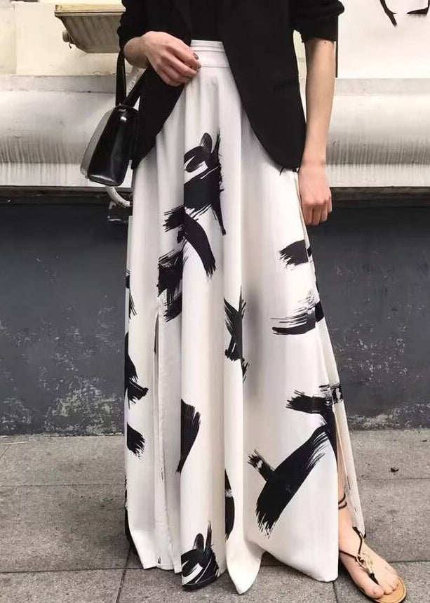 Effortlessly Elegant Garment with a Timeless Design