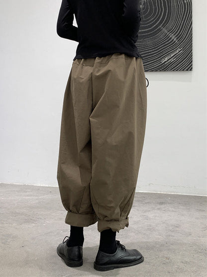 Effortlessly Elegant Trousers with a Timeless Design