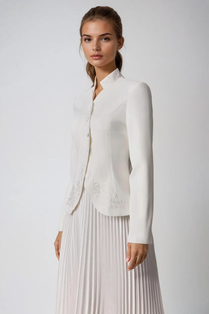 Effortlessly Elegant Garment with a Timeless Design