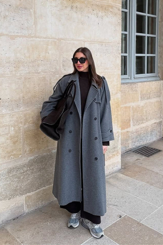 Gracefully Styled Coat for Any Occasion